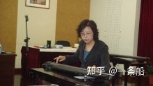 青海省古琴演奏家（戴晓莲）的演奏特点与风格